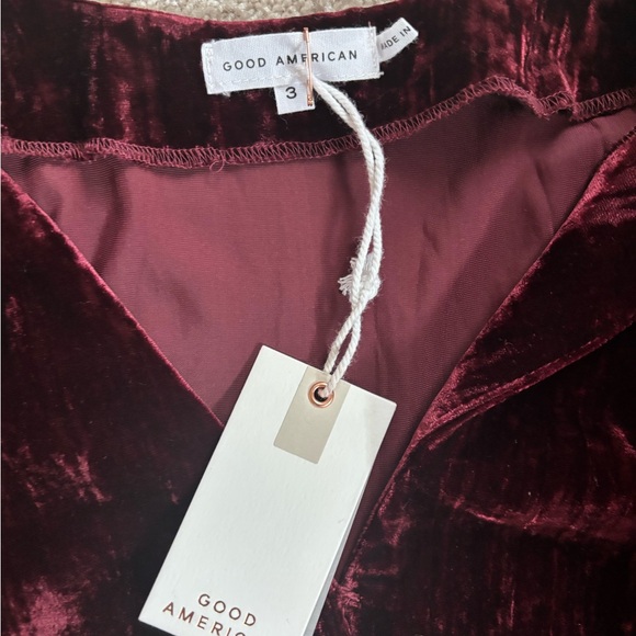 NWT Good American Bodysuit Womens 3 (large) Burgundy Crushed Velvet Top - Picture 2 of 3